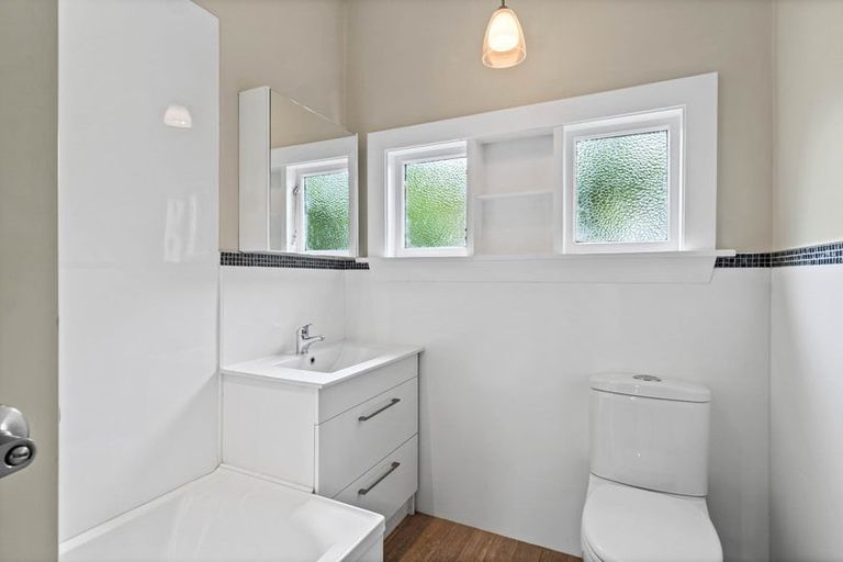 Photo of property in 41 Matlock Street, Woolston, Christchurch, 8062