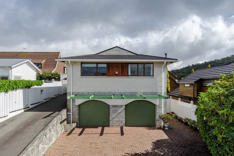 Photo of property in 3 Chamberlain Road, Karori, Wellington, 6012
