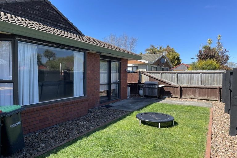 Photo of property in 5 Fernbrook Place, Mairehau, Christchurch, 8013