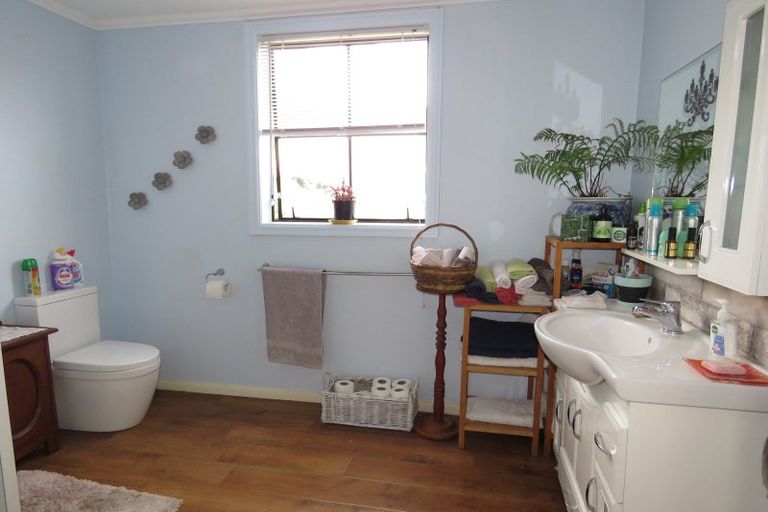 Photo of property in 83 Dick Street, Reefton, 7830