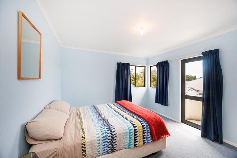 Photo of property in 11 Mcilwaine Place, Marton, 4710