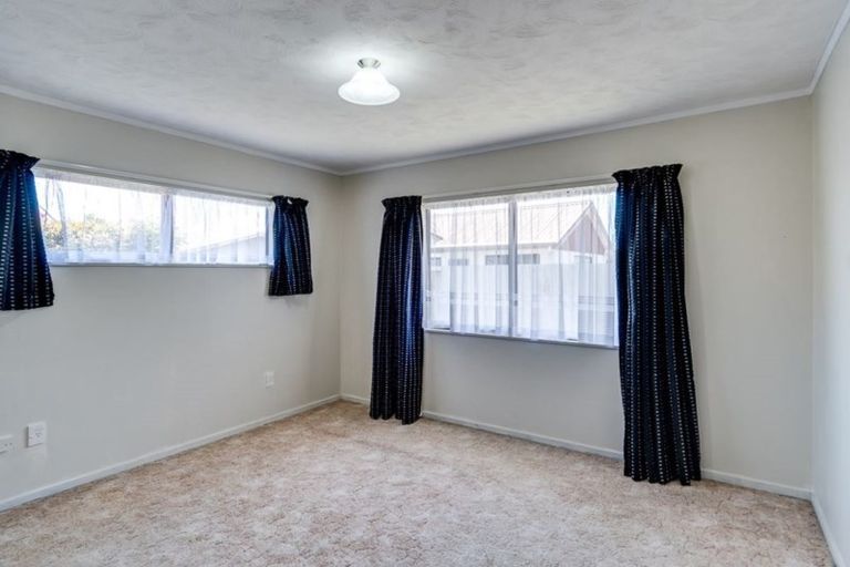 Photo of property in 415a Gloucester Street, Taradale, Napier, 4112