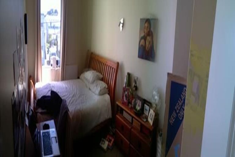 Photo of property in 66c Constable Street, Newtown, Wellington, 6021