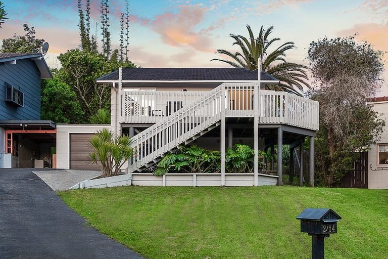 Photo of property in 2/14 Ashcraig Court, Torbay, Auckland, 0630