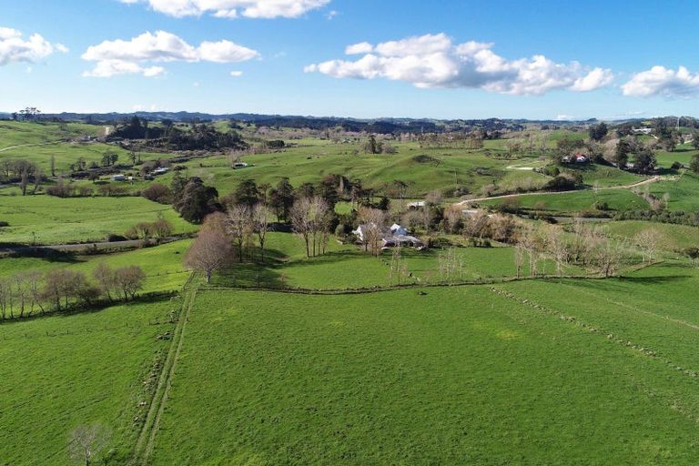 Photo of property in 917 Port Albert Road, Wellsford, 0973