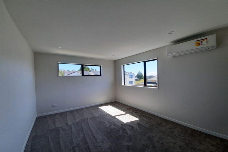 Photo of property in 20 Laquinta Place, Flat Bush, Auckland, 2019