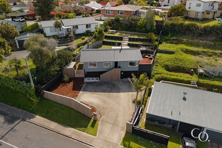 Photo of property in 14 Kingswood Road, Brookfield, Tauranga, 3110