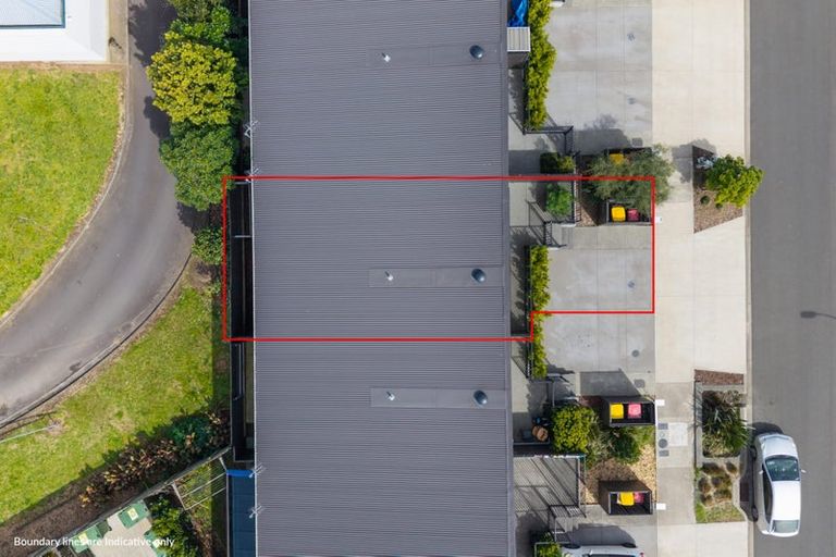 Photo of property in 37 Cessna Crescent, Mangere, Auckland, 2022