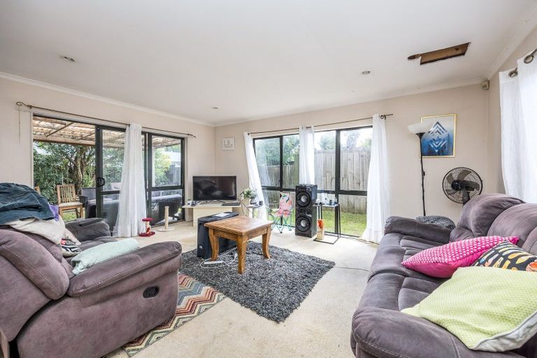 Photo of property in 106a Rathgar Road, Henderson, Auckland, 0610