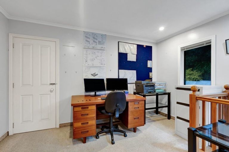 Photo of property in 23f Veale Road, Frankleigh Park, New Plymouth, 4310