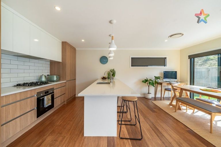 Photo of property in 8 Richard Sadleir Way, Belmont, Lower Hutt, 5010