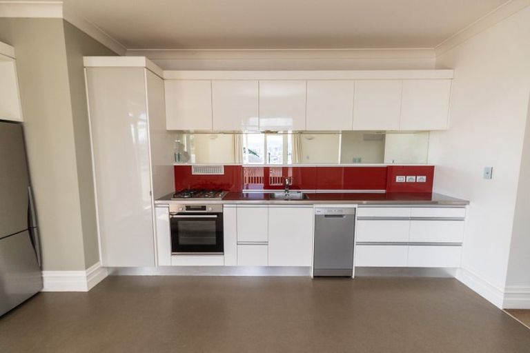 Photo of property in 30b Wright Street, Mount Cook, Wellington, 6021