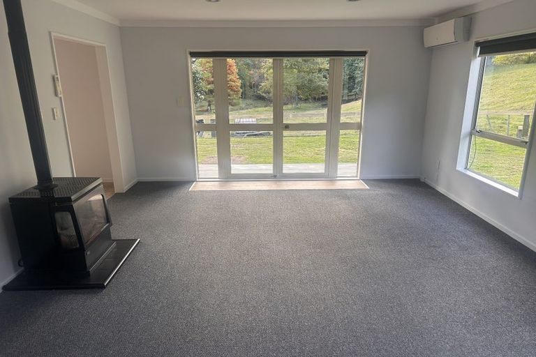 Photo of property in 33 Lowe Road, Rukuhia, Hamilton, 3282