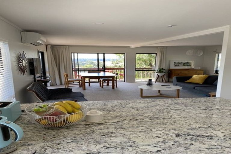 Photo of property in 9a Rangatira Road, Birkdale, Auckland, 0626