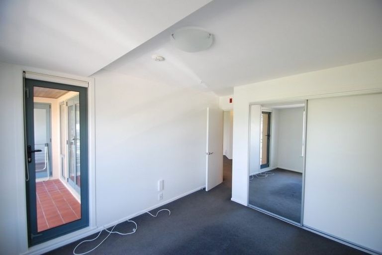 Photo of property in 80u7 Salamanca Road, Kelburn, Wellington, 6012