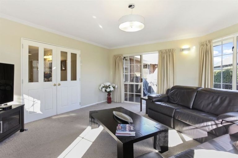 Photo of property in 37 Hewitts Road, Woodend, 7610