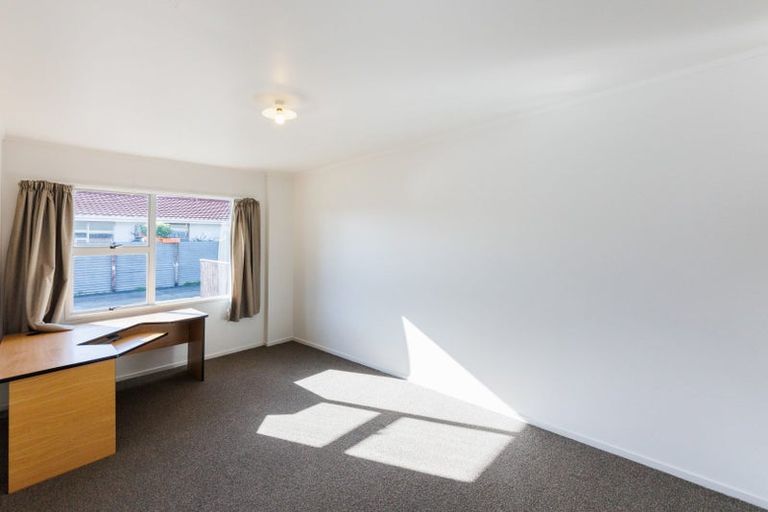 Photo of property in 718c Pioneer Highway, Takaro, Palmerston North, 4412