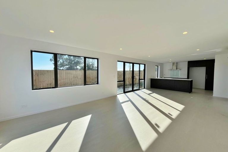 Photo of property in 64 Bill Hammond Drive, Belfast, 8051