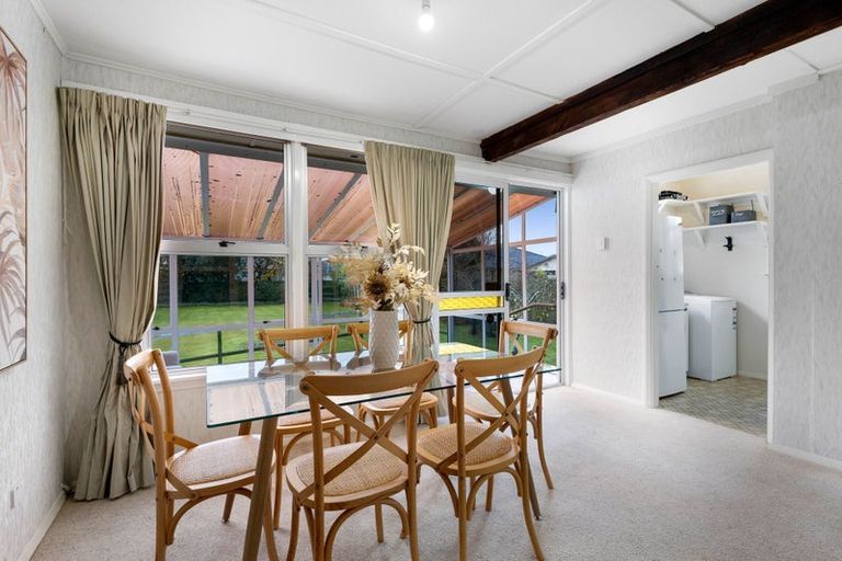 Photo of property in 18 Gregory Avenue, Islington, Christchurch, 8042