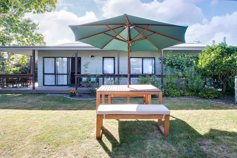 Photo of property in 126 Guppy Road, Taradale, Napier, 4112
