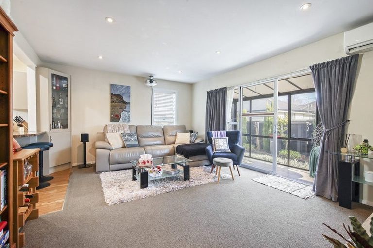 Photo of property in 500 Harewood Road, Harewood, Christchurch, 8051
