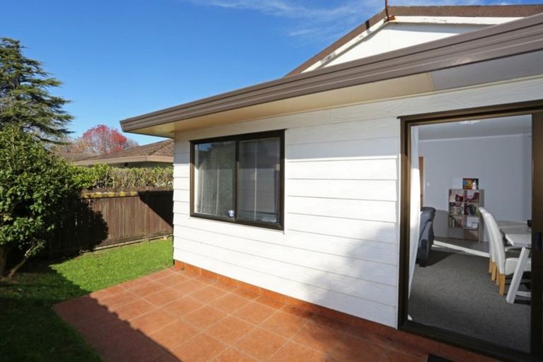 Photo of property in 1/33 Onslow Road, Papakura, 2110