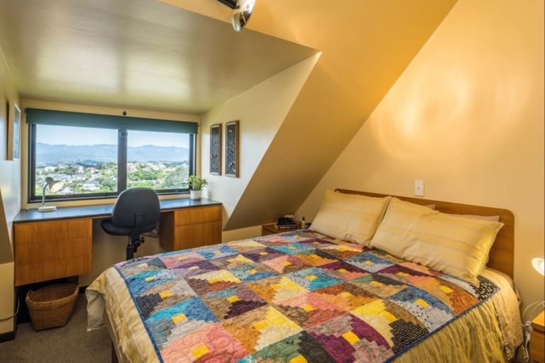 Photo of property in 10 Virginia Grove, Brooklyn, Wellington, 6021