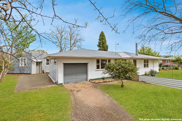 Photo of property in 28 Tauranga Road, Waihi, 3610
