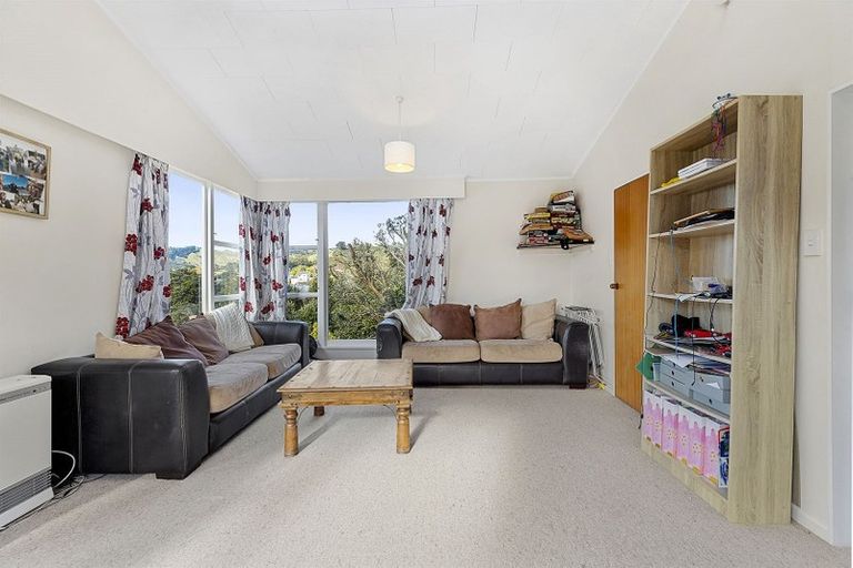Photo of property in 56 Spinnaker Drive, Whitby, Porirua, 5024