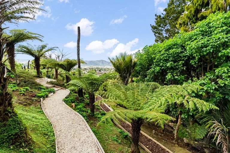 Photo of property in 29 Magnolia Avenue, Te Kamo, Whangarei, 0112