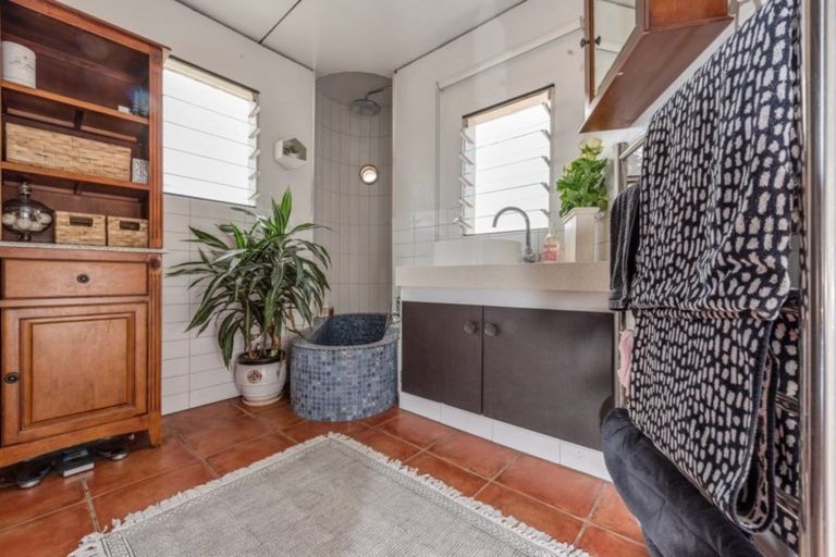 Photo of property in 115 Clarkin Road, Fairfield, Hamilton, 3214