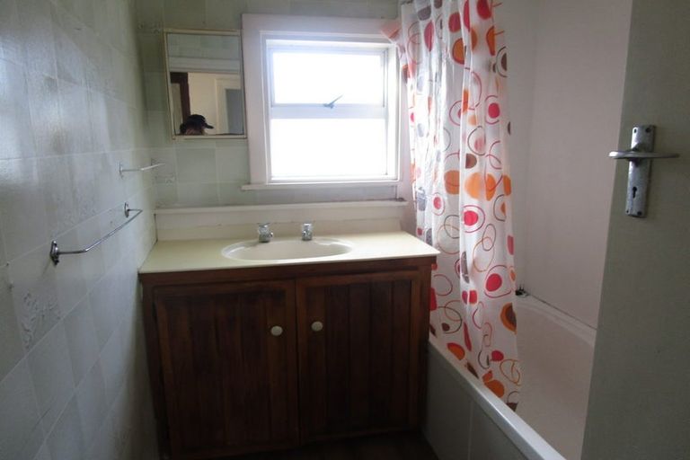 Photo of property in 1/16 Marne Road, Papakura, 2110