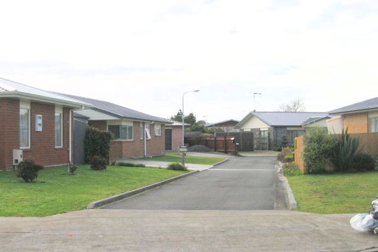 Photo of property in 44 Catalina Drive, Melville, Hamilton, 3206