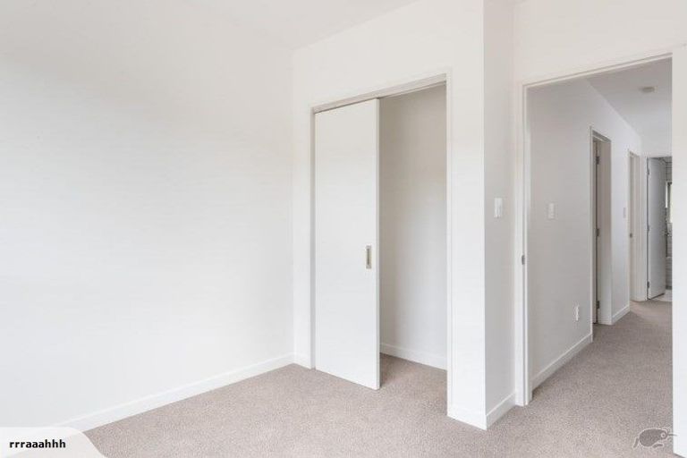 Photo of property in 7u3 Handyside Street, Tawa, Wellington, 5028