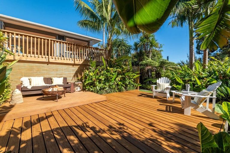 Photo of property in 7 Brussells Place, Birkenhead, Auckland, 0626