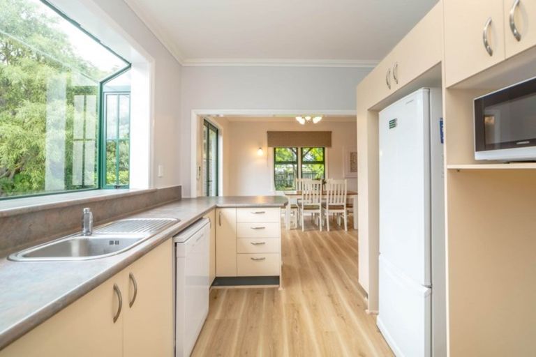 Photo of property in 13 West Street, Greytown, 5712