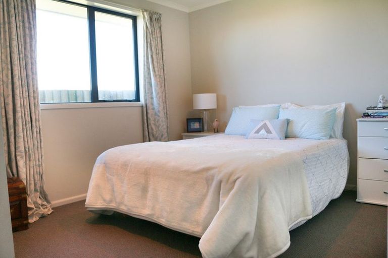 Photo of property in 27 Rhoboro Road, Twizel, 7901