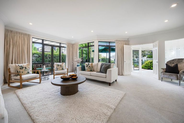 Photo of property in 1/14 Clifton Road, Hauraki, Auckland, 0622