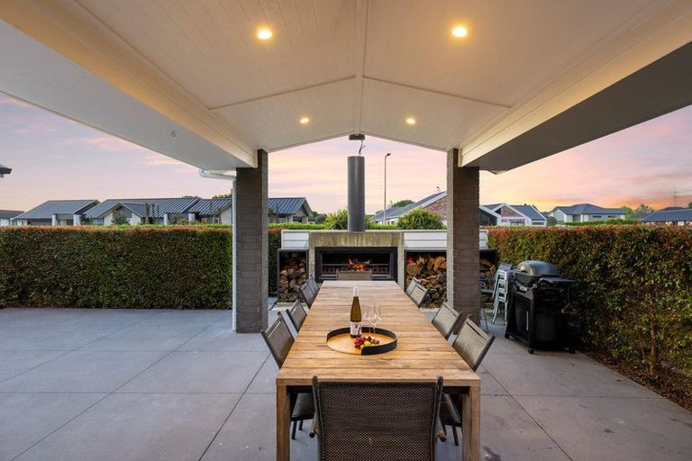 Photo of property in 26 Mike Smith Drive, Cambridge, 3434