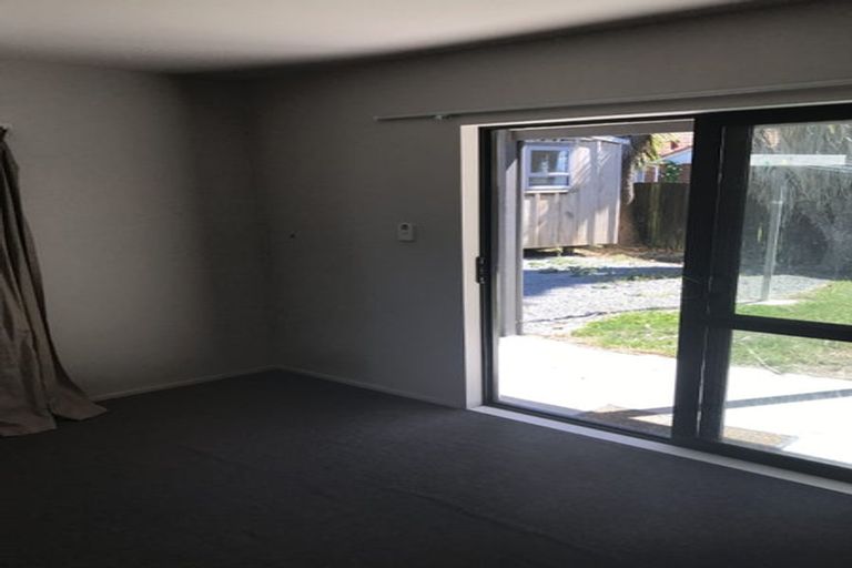 Photo of property in 21 Piko Crescent, Riccarton, Christchurch, 8041