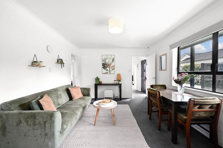 Photo of property in 72a Sandwich Road, St Andrews, Hamilton, 3200