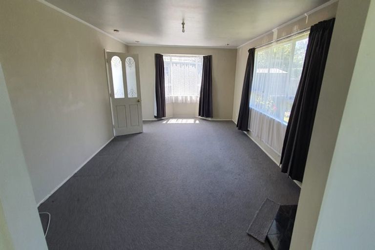 Photo of property in 6 Massey Place, Masterton, 5810