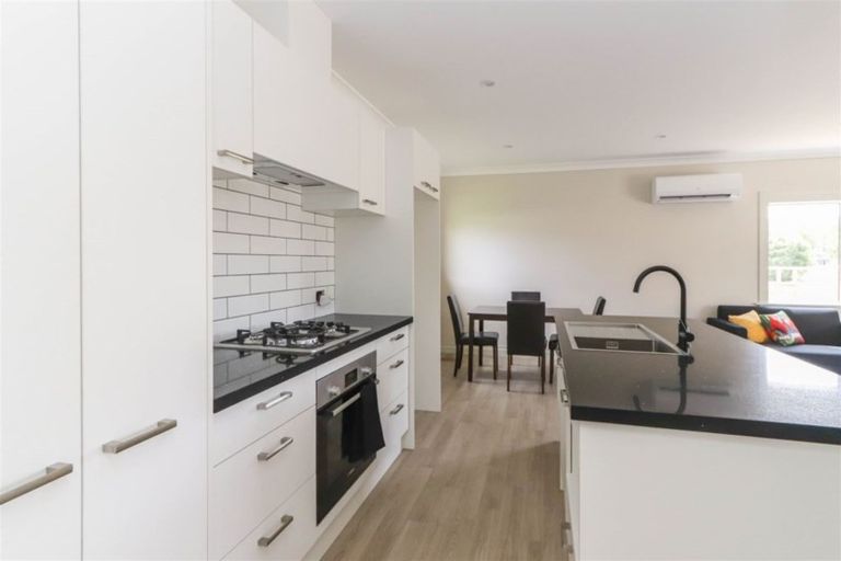 Photo of property in 34a Maire Street, Inglewood, 4330