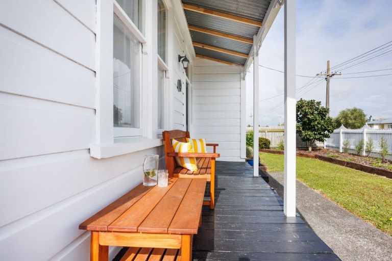 Photo of property in 11 Montagu Street, Feilding, 4702