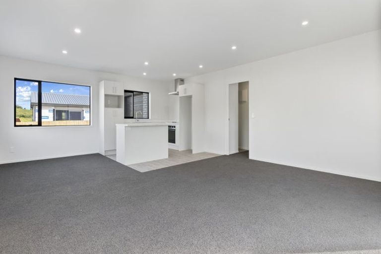 Photo of property in 14 Guy King Place, Huntly, 3700