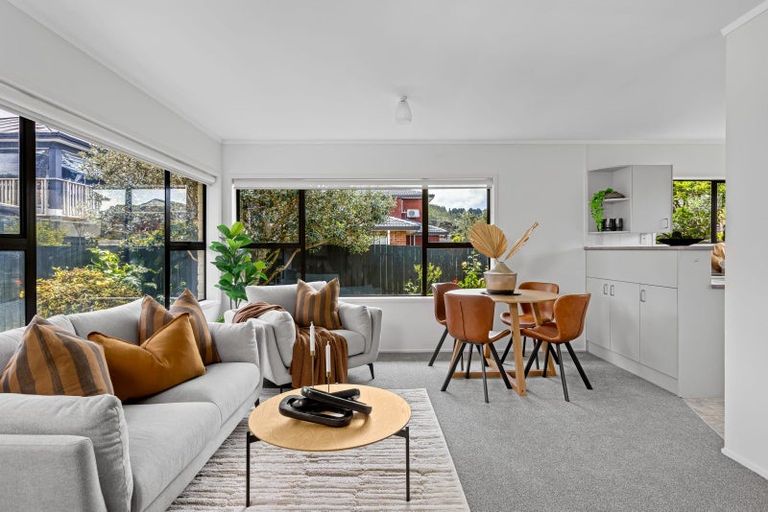 Photo of property in 3/3 Manuka Street, Orewa, 0931