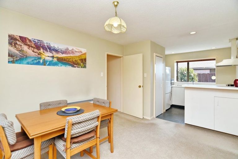 Photo of property in 1/54 Ben Nevis Drive, Broomfield, Christchurch, 8042