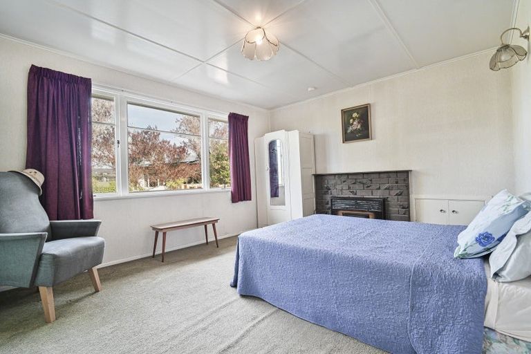 Photo of property in 10 Cornwall Road, Taradale, Napier, 4112