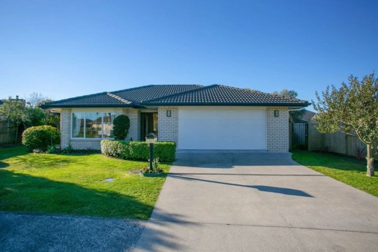 Photo of property in 16 Honiss Place, Cambridge, 3434