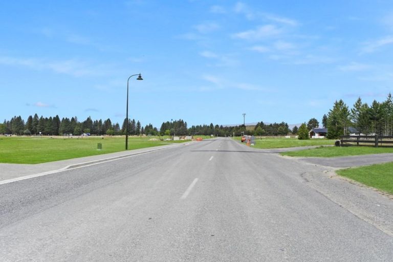 Photo of property in 51 North West Arch, Twizel, 7901